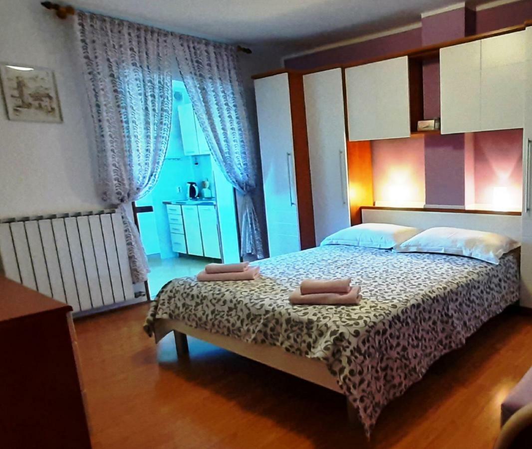 PARADISE Beach Apartments Rovinj Exterior foto